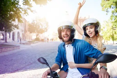 Posesorii-de-permis-categoria-B-pot-conduce-motociclete-de-125